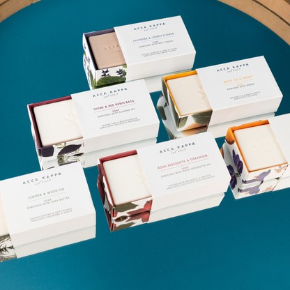 Deluxe Holiday Soap Set