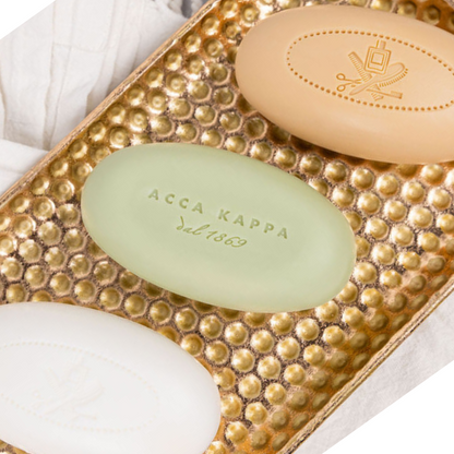 Deluxe Holiday Soap Set